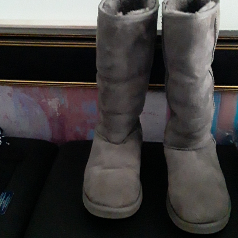 very nice uGG boots
